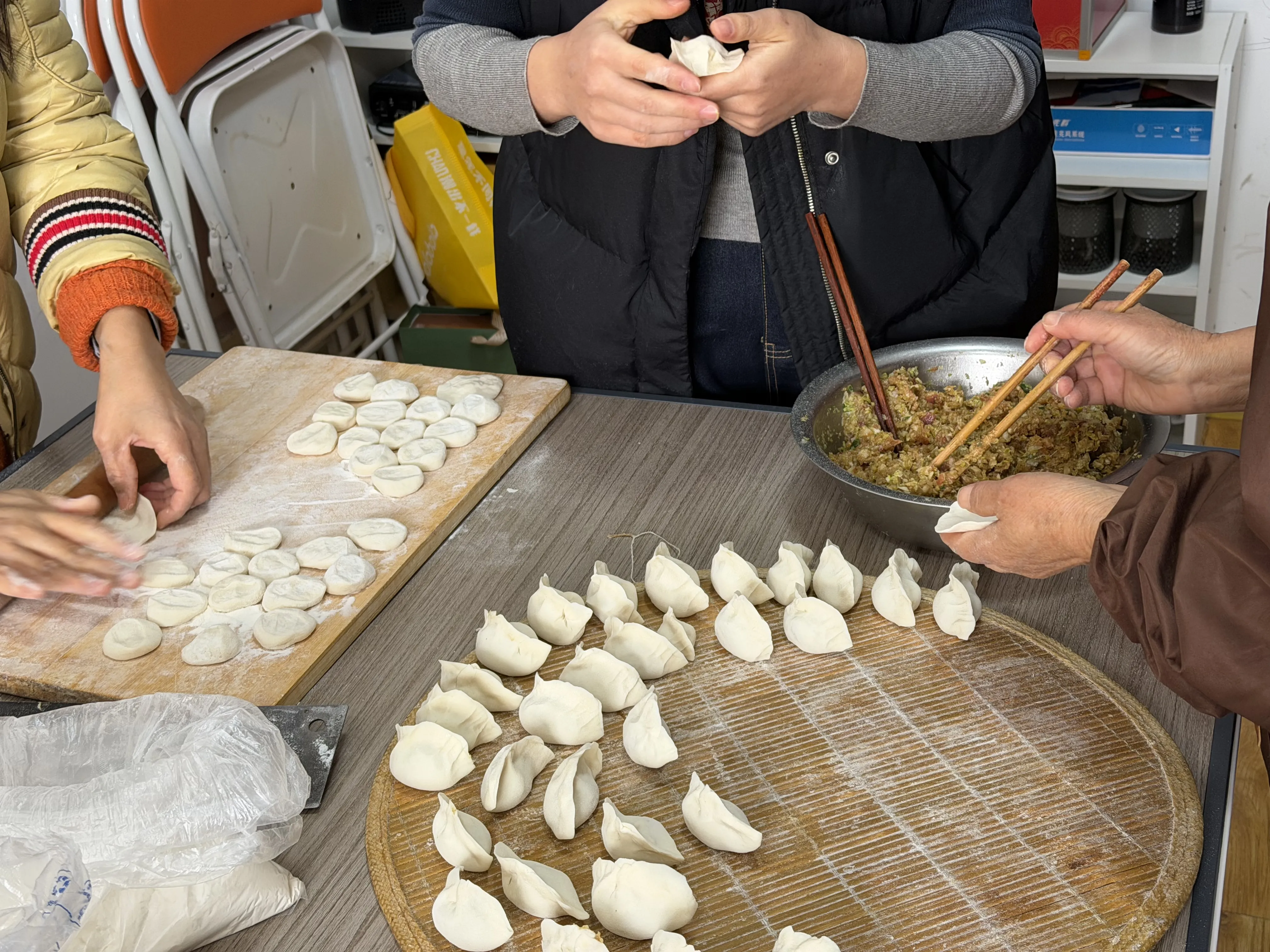 ज़ेमीजिया उत्तरी छोटा नया साल मनाता है